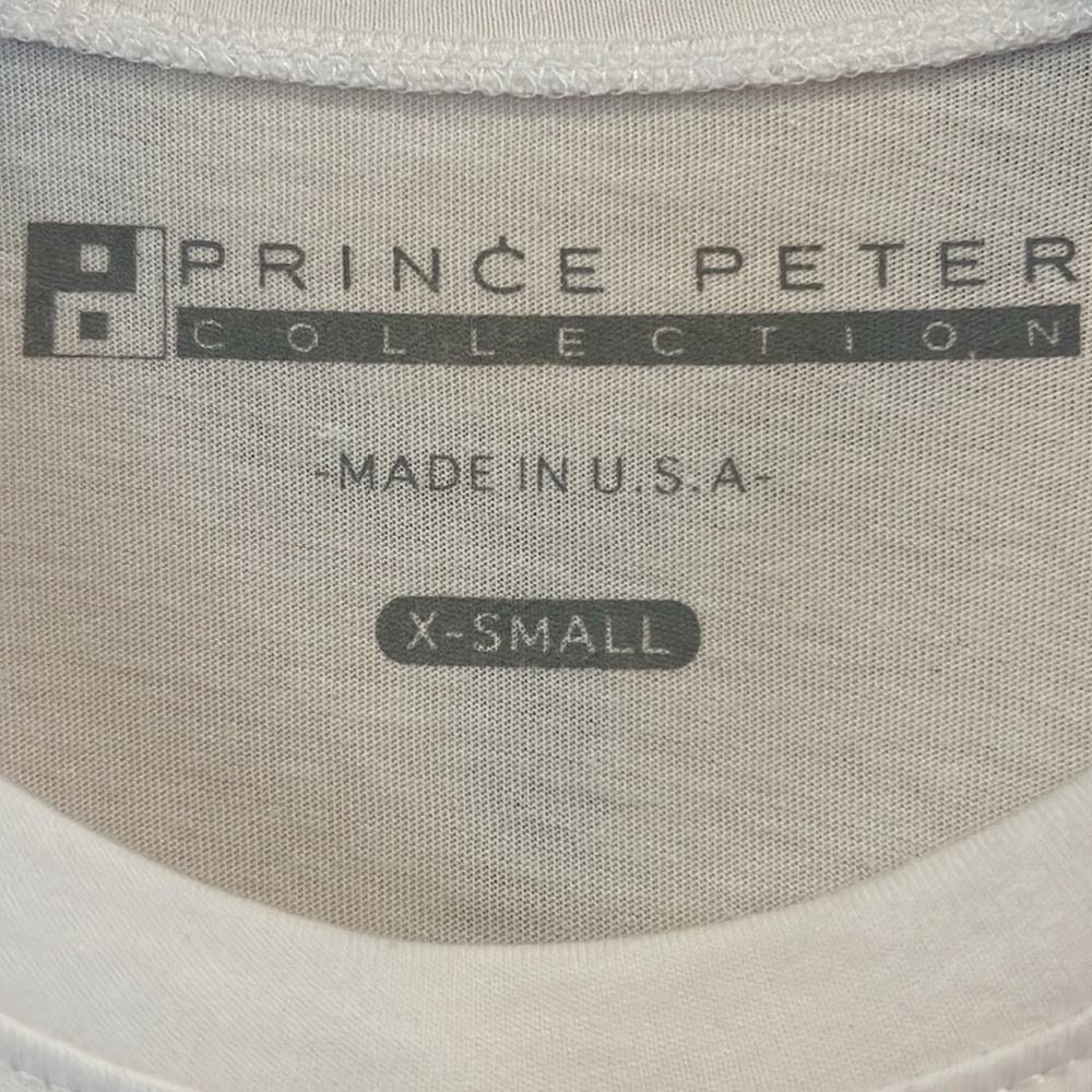 PRINCE PETER COLLECTION VOTE Short T-Shirt - Picture 7 of 12
